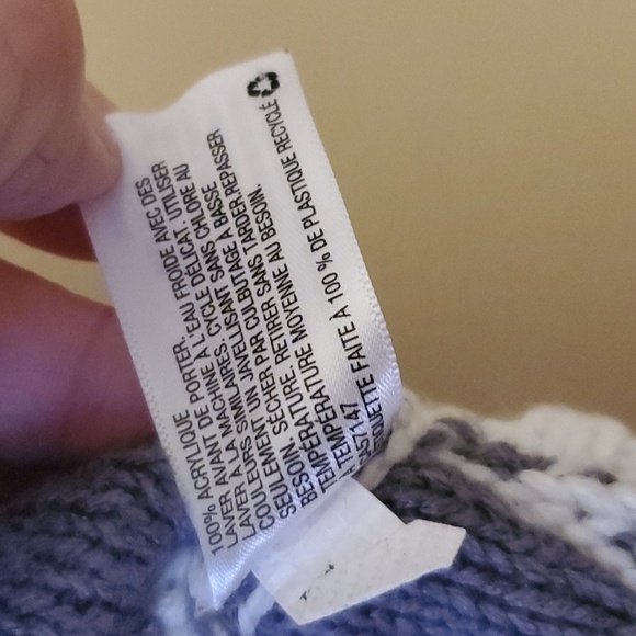 OshKosh Genuine Kids Toddler Girls Turtleneck Poncho Sweater Size 3T - Picture 6 of 7